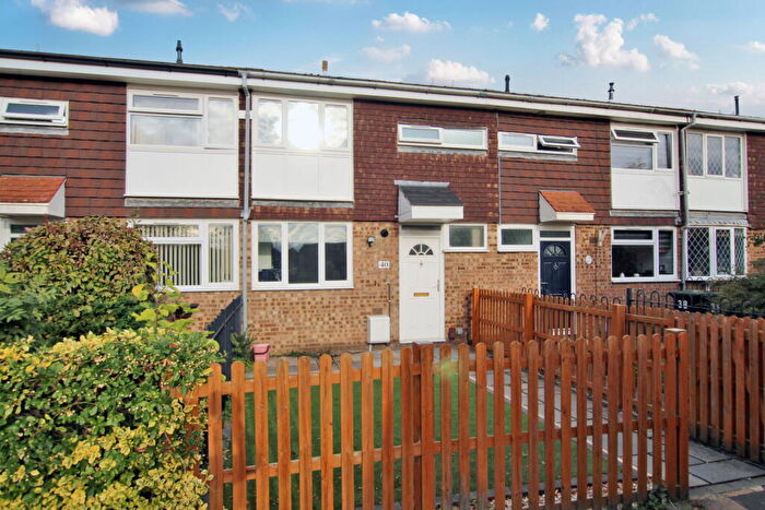 3 Bedroom Terraced House For Sale In Dapifer Drive, Sandy, Bedfordshire, SG19