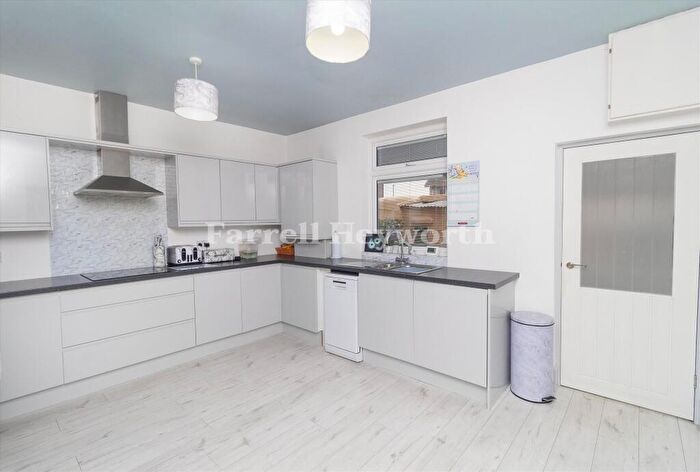 2 Bedroom House For Sale In Grosvenor Street, Barrow In Furness, LA14