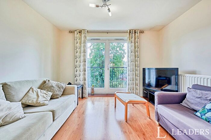 1 Bedroom Flat To Rent In John Dyde Close, Bishop's Stortford, Hertfordshire, CM23