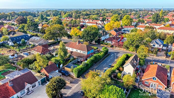 2 Bedroom End Of Terrace House For Sale In Harvey Lane, Norwich, Norfolk, NR7