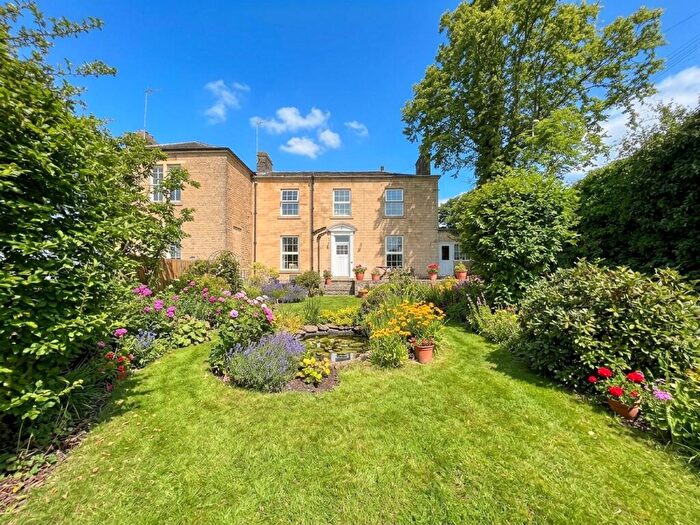 4 Bedroom Semi-Detached House For Sale In Cowms Lodge, Lascelles Hall Road, Lascelles Hall, HD5