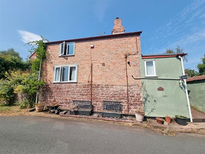 1 Bedroom Cottage To Rent In *Room Only* Church Road, Newnham, GL14