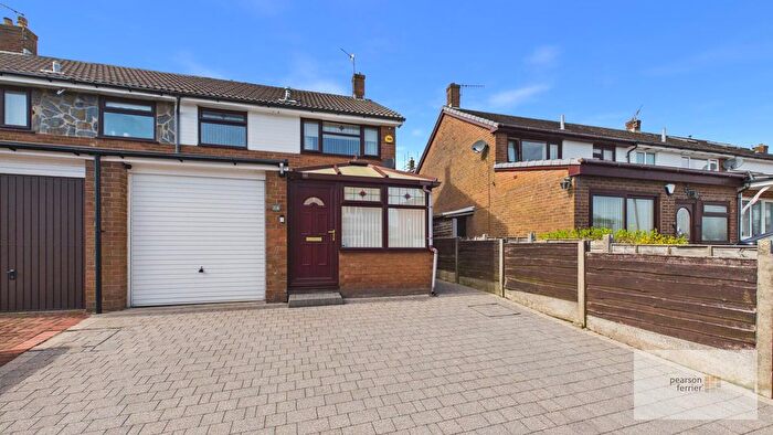 3 Bedroom End Of Terrace House For Sale In Earl Road, Ramsbottom, Bury, BL0