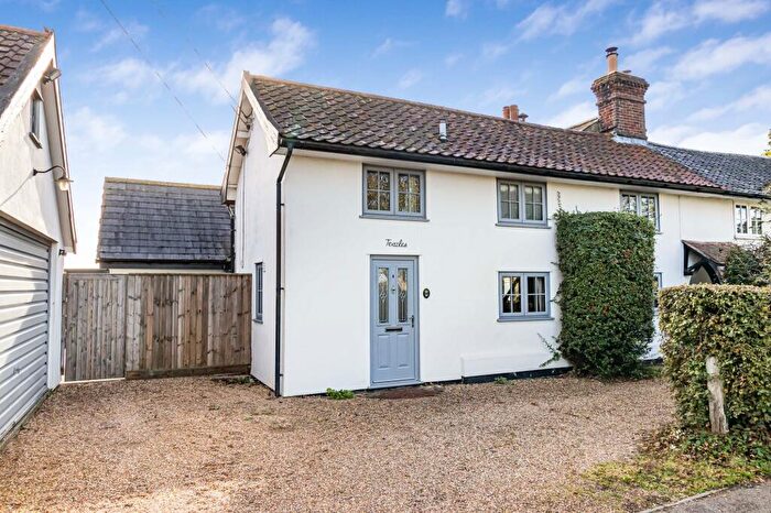 3 Bedroom Semi-Detached House For Sale In The Street, Brettenham, IP7