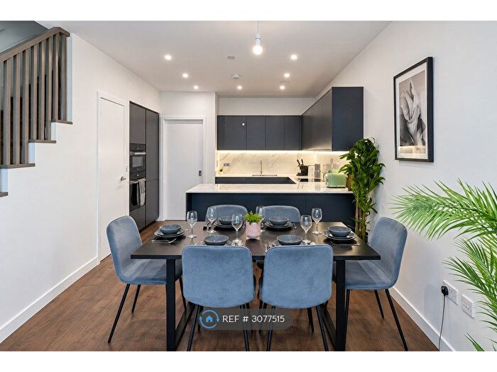 4 Bedroom Terraced House To Rent In Spring Park Drive, London, N4