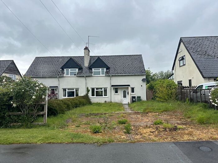 3 Bedroom Semi-Detached House For Sale In Pensham Hill, Pensham, Pershore, Worcestershire, WR10
