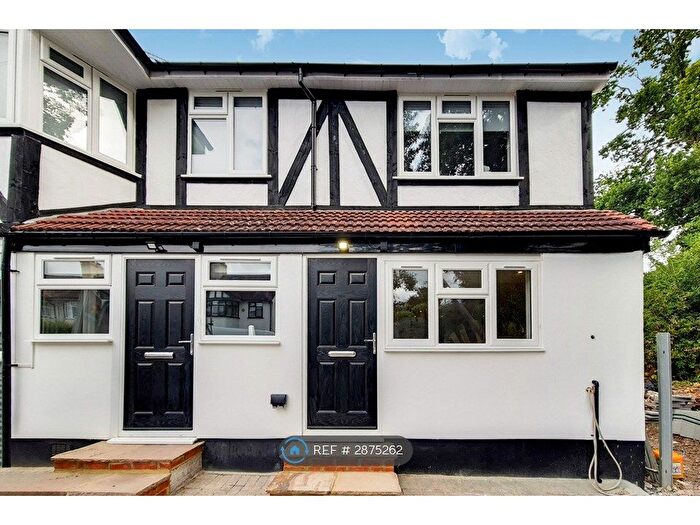 1 Bedroom Maisonette To Rent In Rutland Drive, Morden, SM4