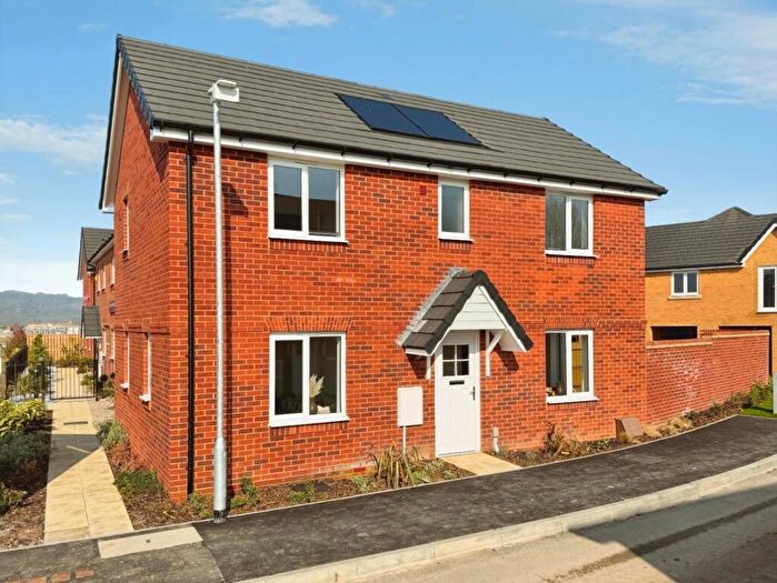3 Bedroom Semi-Detached House For Sale In Martello Lakes, Hythe, CT21