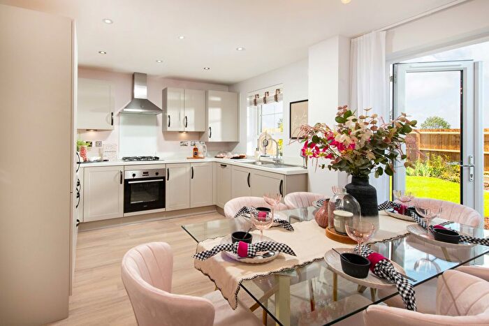 3 Bedroom End Of Terrace House For Sale In "Maidstone" At Inkersall Green Road, Inkersall, Chesterfield, S43