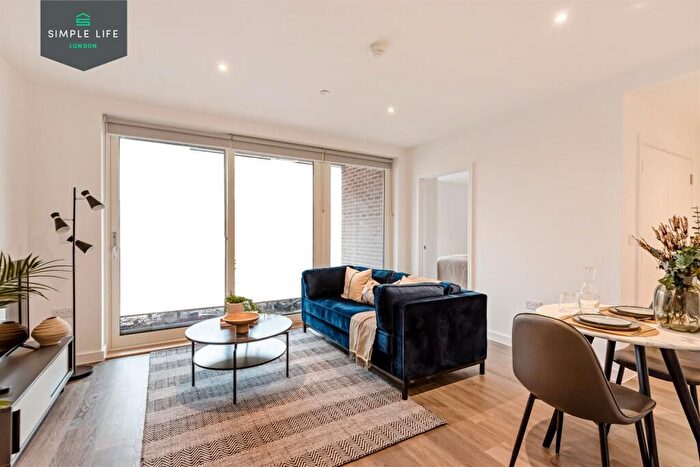 1 Bedroom Apartment To Rent In Bed, Th Floor, Endura House, Rainham, RM13