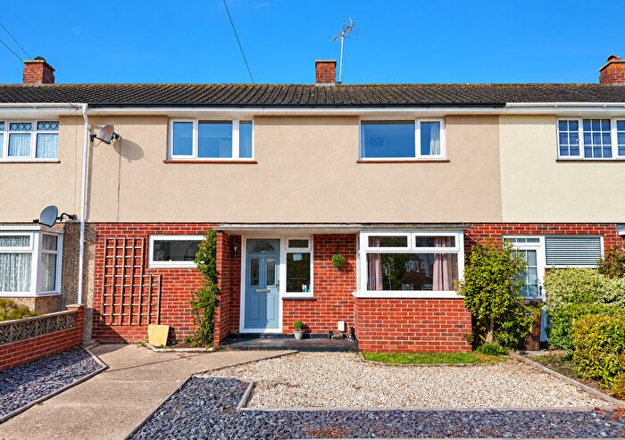 3 Bedroom Terraced House For Sale In Landon Road, Gosport, PO13