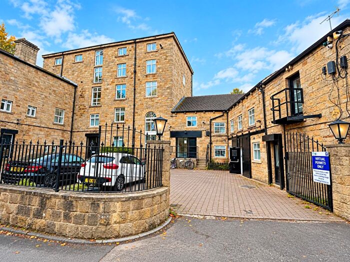 1 Bedroom Flat For Sale In Sandford Place, Kirkstall, Leeds, LS5
