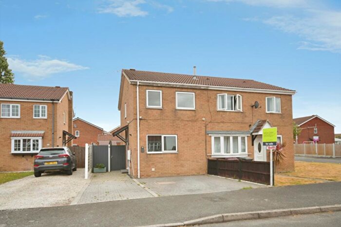 2 Bedroom Semi-Detached House For Sale In Meadow View, Holmewood, Chesterfield, Derbyshire, S42