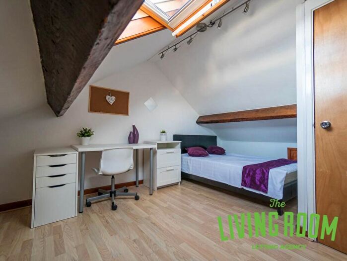 4 Bedroom House To Rent In Florentia Street, Cathays, Cardiff, CF24