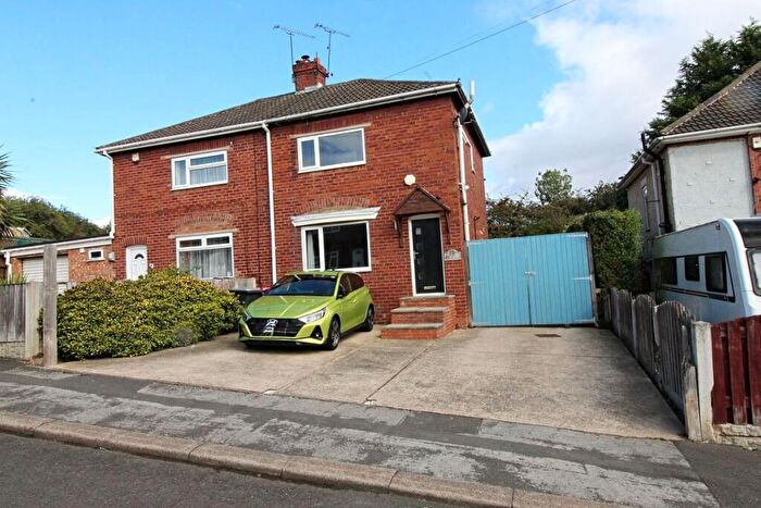 3 Bedroom Semi-Detached House For Sale In Heatons Bank, Rawmarsh, Rotherham, S62