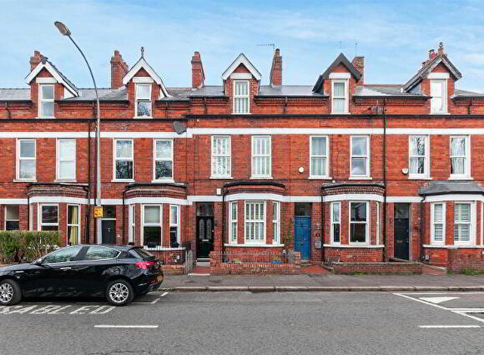 4 Bedroom Terrace House To Rent In Ardenlee Avenue, Belfast, BT6