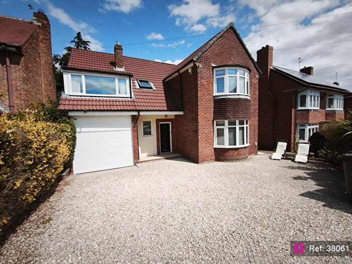 4 Bedroom Detached House For Sale In Rickleton Avenue, Chester Le Street, DH3