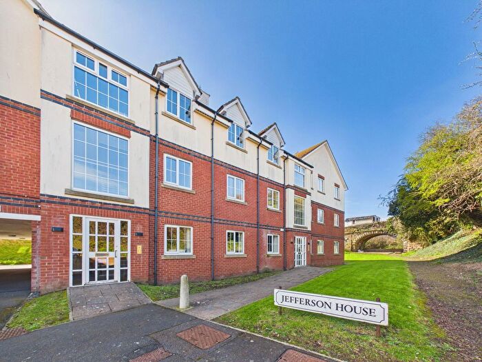 2 Bedroom Flat To Rent In Jefferson House, Whitby, YO21