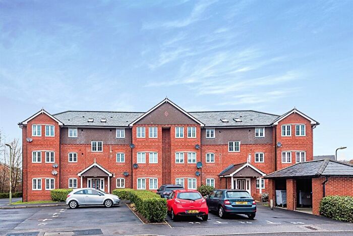 2 Bedroom Apartment For Sale In Britannia Drive, Beggarwood, Basingstoke, RG22