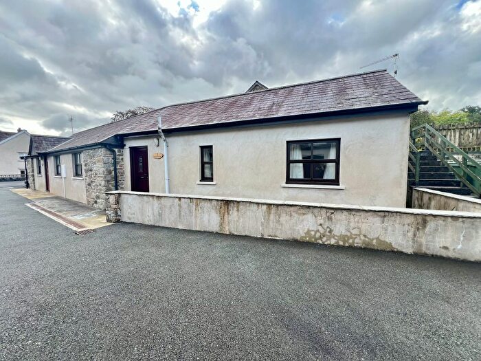1 Bedroom Barn Conversion To Rent In Old St Clears Road, Johnstown, Carmarthen, SA31