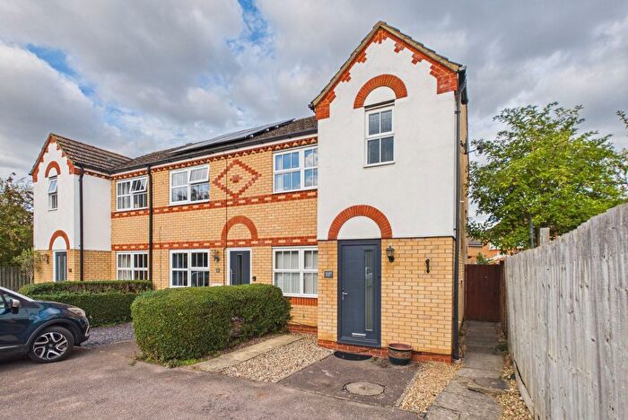 3 Bedroom End Of Terrace House For Sale In Woodlark Drive, Cottenham, CB24