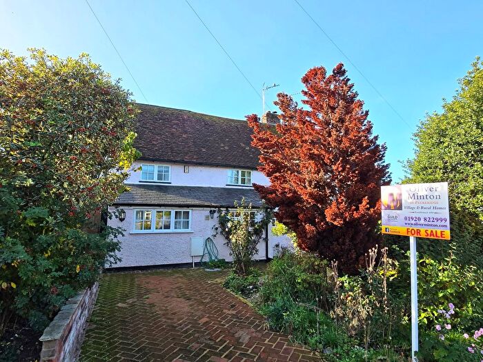 3 Bedroom Semi-Detached House For Sale In Chain Free - Green Lane, Braughing, Herts, SG11