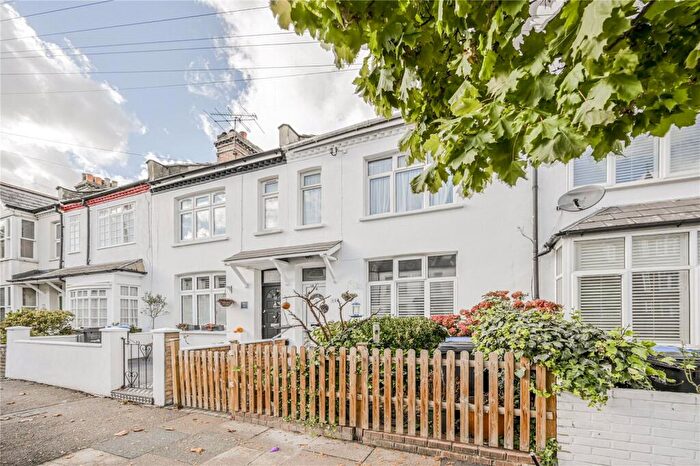 2 Bedroom Terraced House For Sale In Stanley Road, London, N11