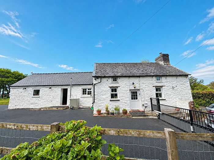 2 Bedroom Farm For Sale In Bwlchllan, Lampeter, SA48