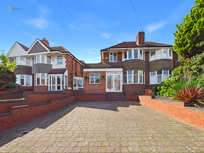 3 Bedroom Semi-Detached House For Sale In Coles Lane, Sutton Coldfield, B72
