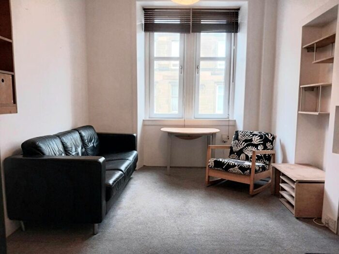 1 Bedroom Flat To Rent In Edina Place, Edinburgh, EH7