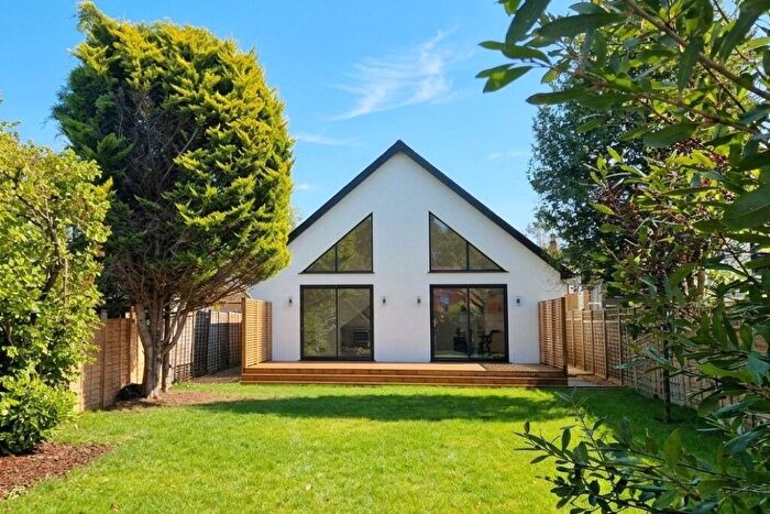 5 Bedroom Detached House For Sale In Surrey Gardens, Effingham Junction, KT24