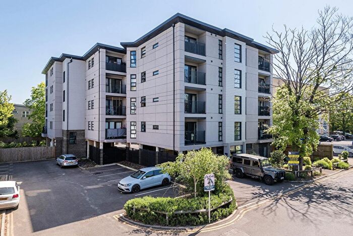 2 Bedroom Flat For Sale In Bedroom Apartment With Allocated Parking, Maidstone Road, Tonbridge, TN12