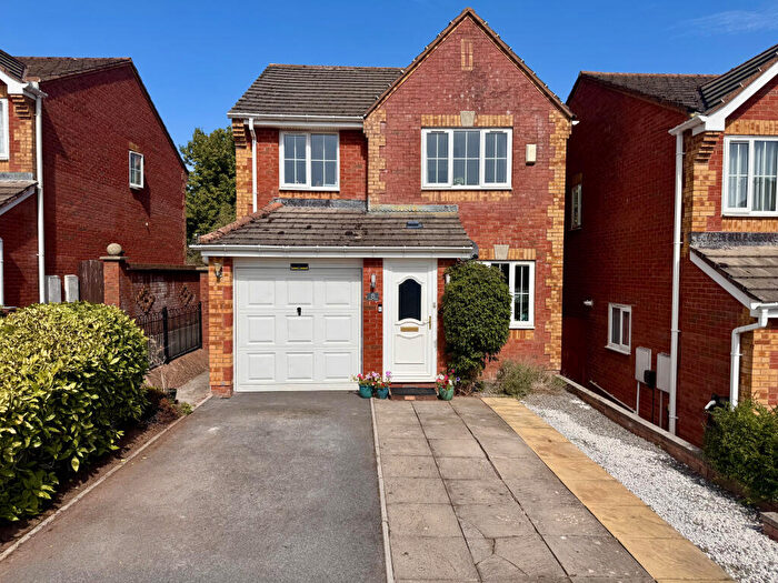 3 Bedroom Detached House For Sale In Linnet Dene, Cullompton, Devon, EX15