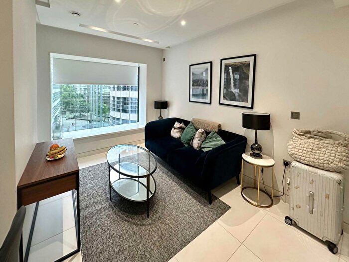 1 Bedroom Flat For Sale In Water Lane, Sugar Quay, EC3R