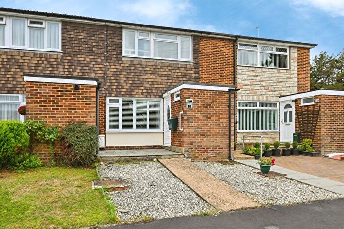 3 Bedroom Terraced House For Sale In Richmond Close, Ware, SG12