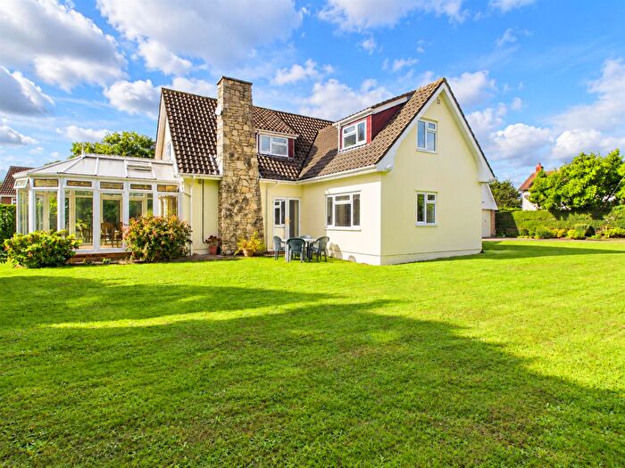 4 Bedroom Detached House For Sale In Pwllmeyric, Chepstow, NP16