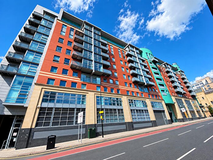 1 Bedroom Apartment To Rent In , Whitworth Street West, Manchester, W3