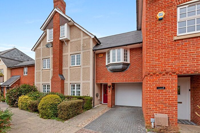 5 Bedroom Terraced House For Sale In Whittingham Avenue, Wendover, HP22
