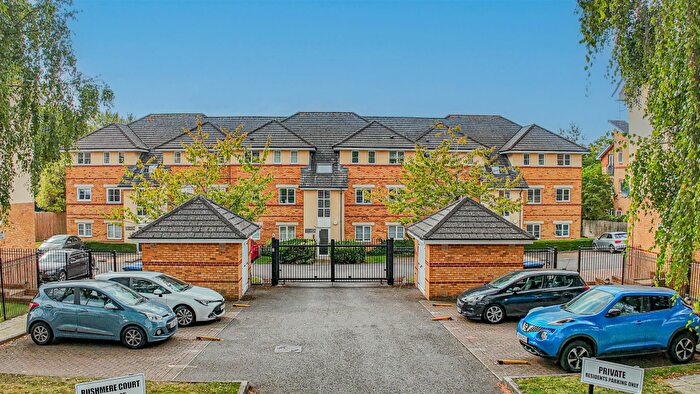 2 Bedroom Flat For Sale In Ebberns Road, Hemel Hempstead, HP3