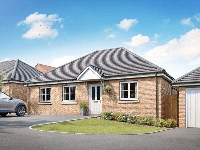 2 Bedroom Bungalow For Sale In Hadleigh, Ipswich, IP7