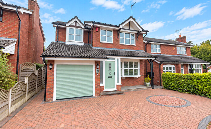 4 Bedroom Detached House For Sale In Eaton Drive, Middlewich, CW10