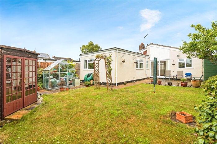 3 Bedroom Detached Bungalow For Sale In Kingfisher Court, Lowestoft, NR33