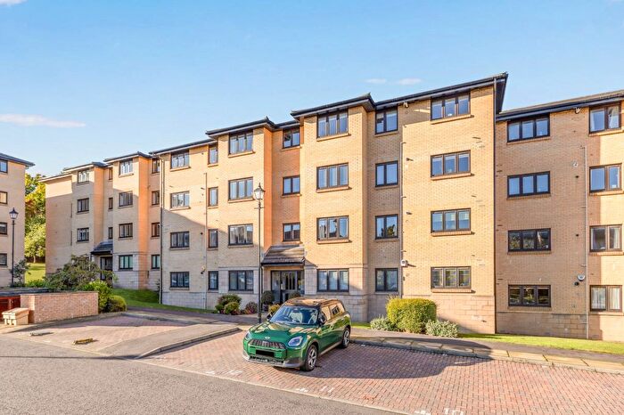 3 Bedroom Flat For Sale In / Learmonth Avenue, Comely Bank, Edinburgh, Eh, EH4