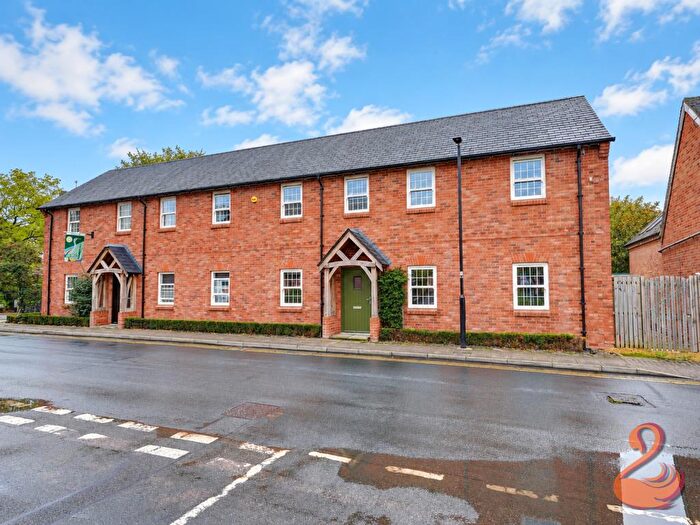 2 Bedroom Apartment For Sale In High Street, Bidford-On-Avon, Alcester, B50