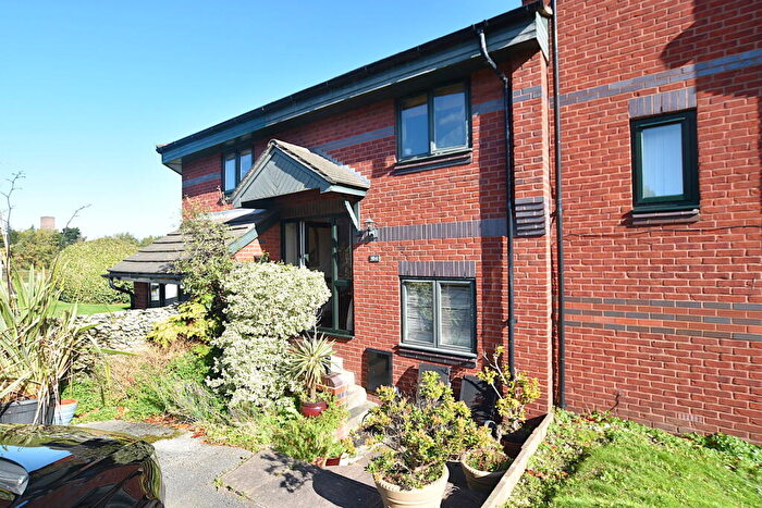 2 Bedroom Town House For Sale In Priory Wharf, Birkenhead, Wirral, CH41