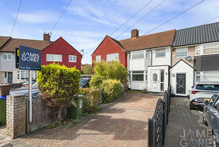 3 Bedroom Terraced House For Sale In Norfolk Crescent, Sidcup, DA15