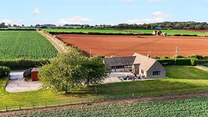 3 Bedroom Detached Bungalow For Sale In Hay Hedge Lane, Bisley, Stroud, GL6