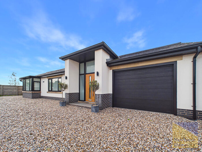 3 Bedroom Detached House For Sale In Preston Road, Longridge, PR3