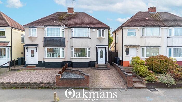 4 Bedroom Semi-Detached House For Sale In Woolacombe Lodge Road, Birmingham, B29