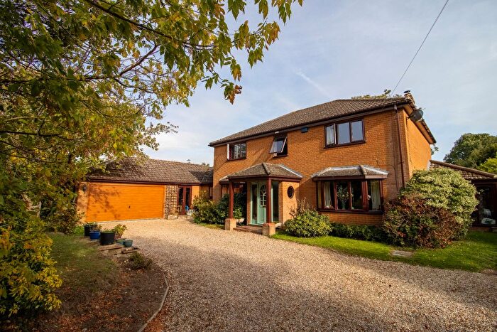 4 Bedroom Detached House For Sale In Crown Road, Colkirk, NR21